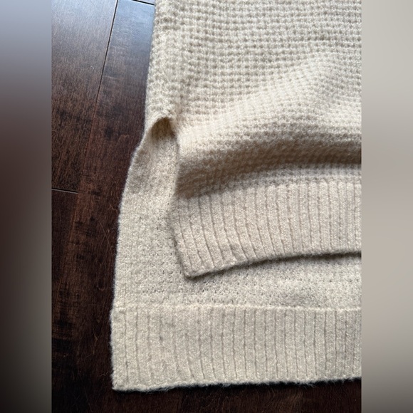 B. Young Bimisha Slipover Knit Intentions Sweater Top Cap Sleeves Birch XSmall - Picture 2 of 9